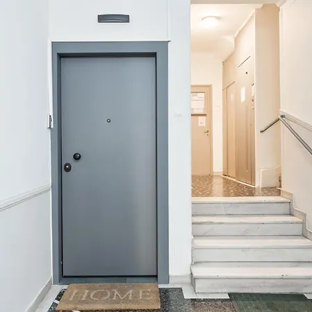 Apartment Superlux Near White Tower