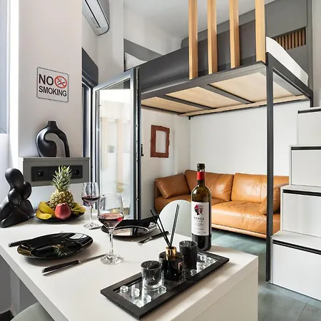 Apartment Superlux Near White Tower *